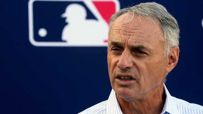 rob manfred (4)